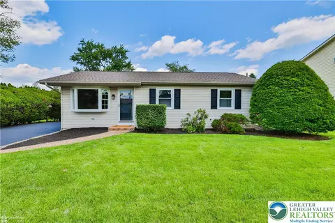 1922 9th St, Bethlehem, PA 18020
