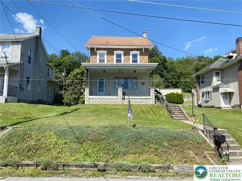 395 Centre St, Parryville, PA 18244