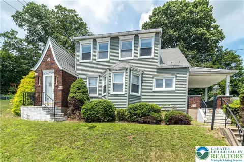 315 W Mountain Ave, Pen Argyl, PA 18072