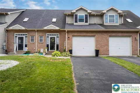 104 Stephanie Dr, Palmer Township, PA 18045