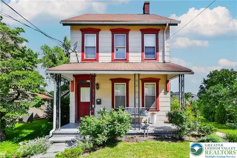 4711 Main St, Egypt, PA 18052