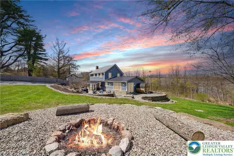 3224 Middle Easton Belmont Pike, Stroudsburg, PA 18360