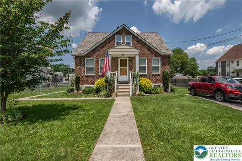 3141 Keystone St, Bethlehem, PA 18020