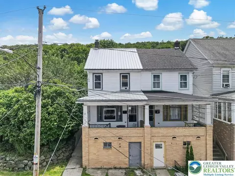 138 W Abbott St, Lansford, PA 18232