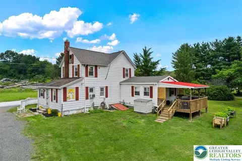 7590 Pohopoco Rd, Towamensing Twp, PA 18058