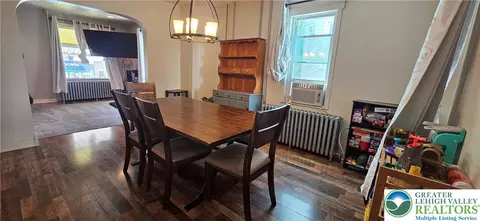 1657 Main St, Bethlehem, PA 18018 photo 10