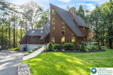 175 Balsam Way, Palmerton, PA 18071