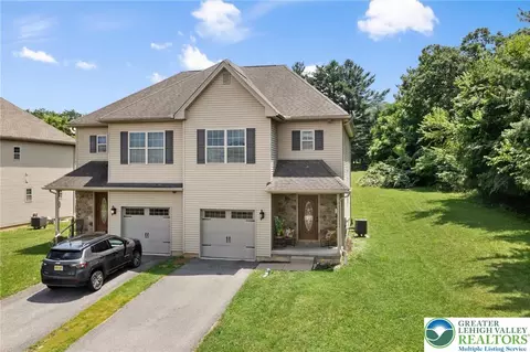 1268 Arch St, Emmaus, PA 18049