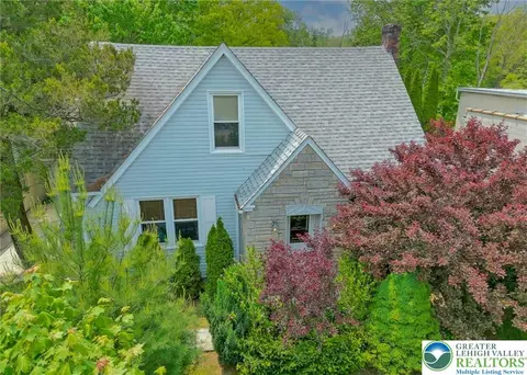 717 Claremont Ave, Schuylkill, PA 18252