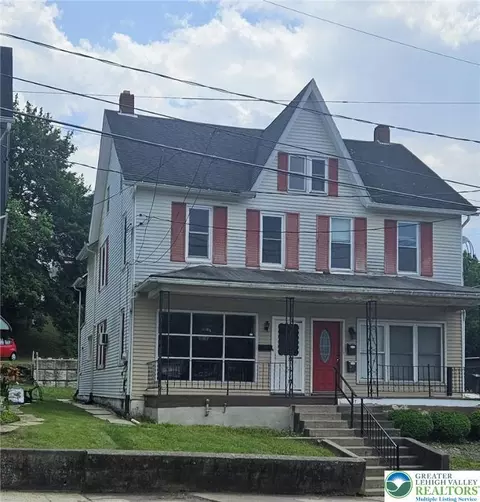 455 W Church St, Slatington, PA 18080