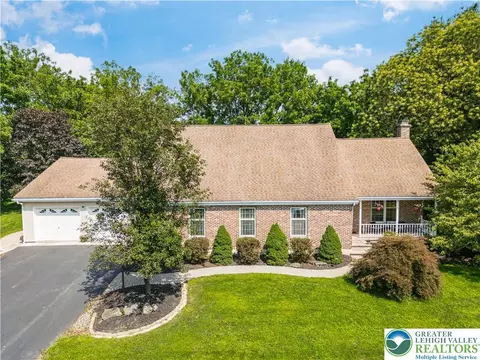6800 Hanover St, Bethlehem, PA 18017