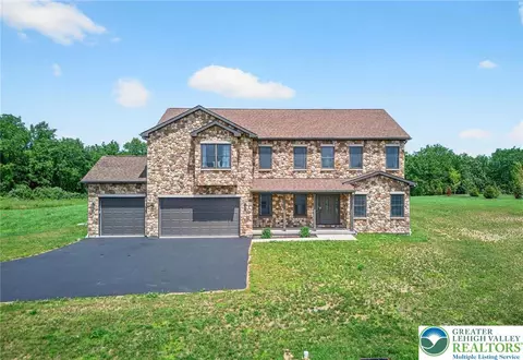 130 Longenbach Ave, Nazareth, PA 18064