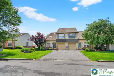 520 Wild Mint Ln, Allentown, PA 18104