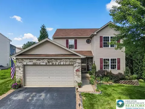 1245 Vera Dr, Forks Twp, PA 18040