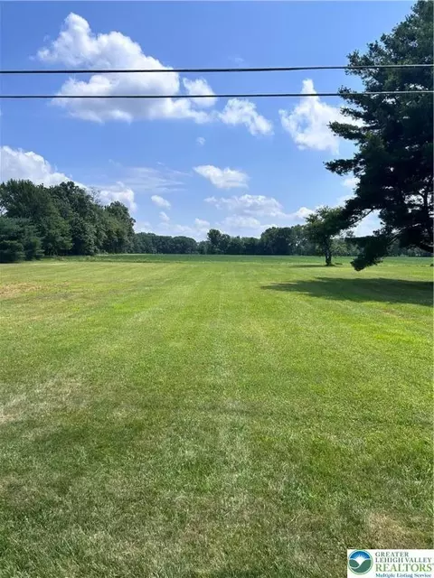 4229 Wood Dr #LOT 3, Lehigh Twp, PA 18088