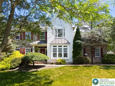 2555 Steele Ln, Forks Twp, PA 18040