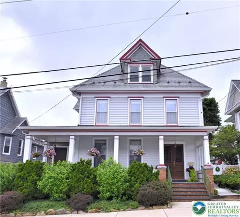 107 N Schanck Ave, Pen Argyl, PA 18072