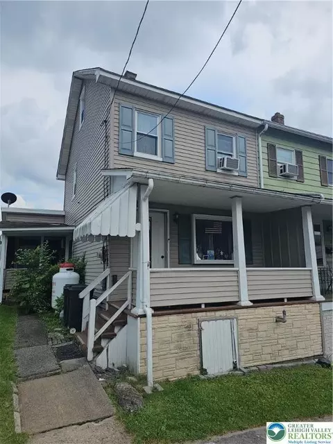 30 Ridge St, Coaldale Boro, PA 18218