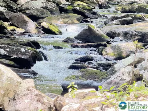 6414 Decker Rd, Saw Creek, PA 18324 photo 43