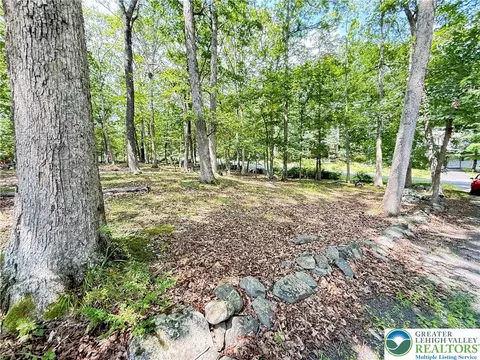 6414 Decker Rd, Saw Creek, PA 18324 photo 45