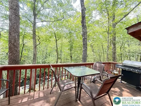 6414 Decker Rd, Saw Creek, PA 18324 photo 33