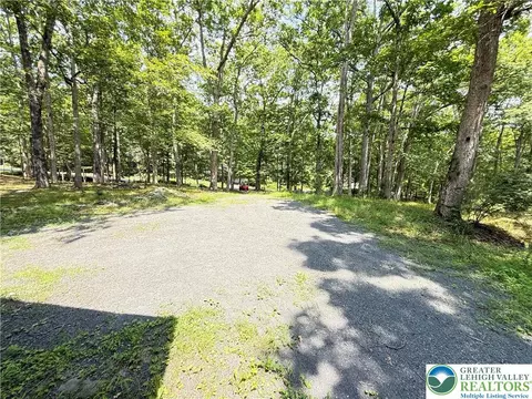 6414 Decker Rd, Saw Creek, PA 18324 photo 44