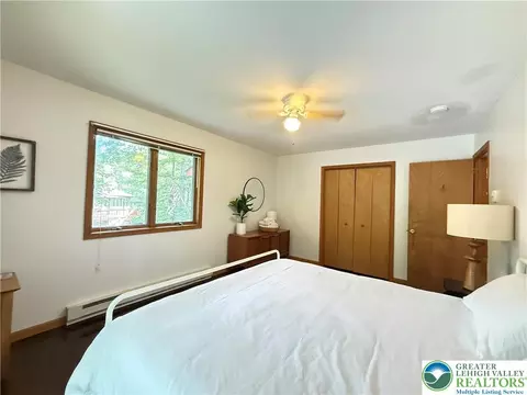 6414 Decker Rd, Saw Creek, PA 18324 photo 24