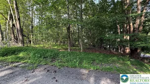 6414 Decker Rd, Saw Creek, PA 18324 photo 46