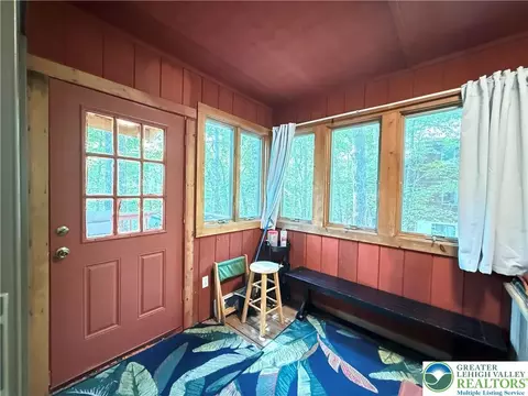 6414 Decker Rd, Saw Creek, PA 18324 photo 32