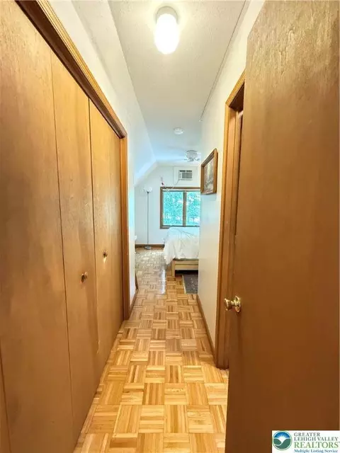 6414 Decker Rd, Saw Creek, PA 18324 photo 18