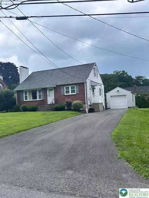 2653 Woodlawn Ave, Palmer Township, PA 18045