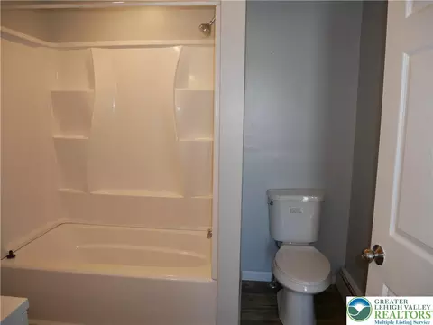 1284 Main St, Bethlehem, PA 18018 photo 22