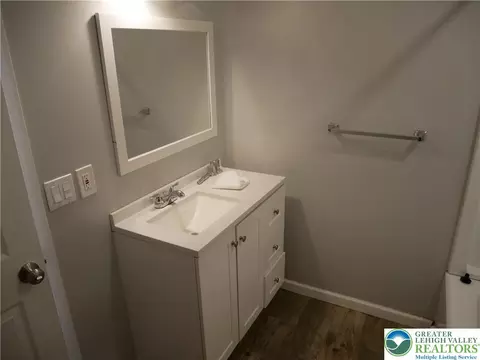 1284 Main St, Bethlehem, PA 18018 photo 23