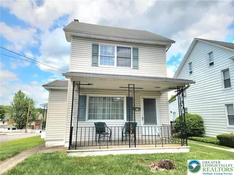 230 Blaine St, Bangor, PA 18013