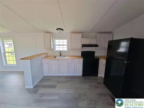 4206 Silver Fox Ct, Orefield, PA 18069 photo 12