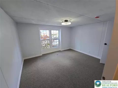 4206 Silver Fox Ct, Orefield, PA 18069 photo 7