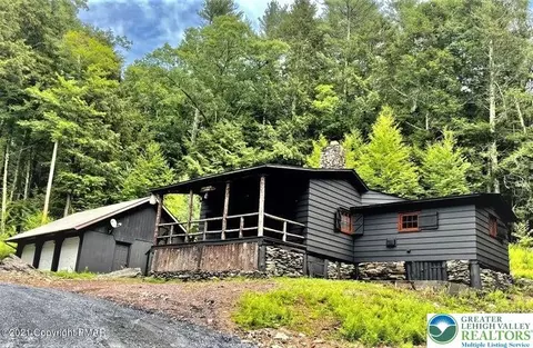 1524 Circle H Rd, East Stroudsburg, PA 18302