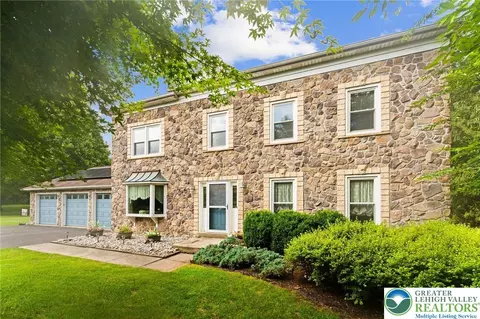 202 Kelso Cir, Collegeville, PA 19426