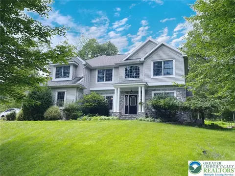 117 Songbird Ln, Saylorsburg, PA 18353