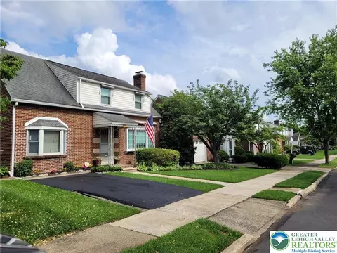 2130 Worthington Ave, Bethlehem, PA 18017
