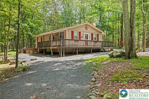 1143 Ranger Trl, Pocono Lake, PA 18347