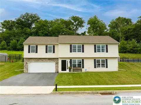 143 Frank Dr, Northampton, PA 18067