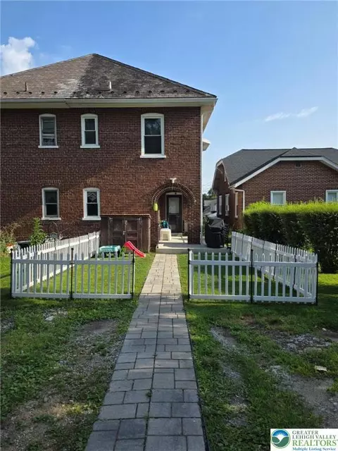 Exterior - 116 High St, Hellertown, PA 18055 photo 2 of 5