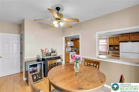 527 Maple St, Bethlehem, PA 18018 photo 10