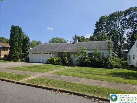 1746 Callone, Bethlehem, PA 18017