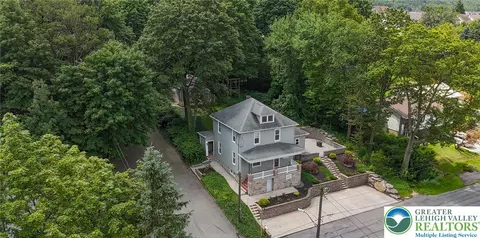 355 E Fell St, Summit Hill, PA 18250