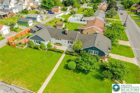 3107 Park St, Stiles, PA 18052