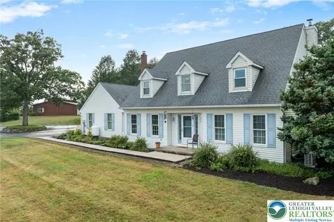 6909 Country Spring Rd, New Tripoli, PA 18066