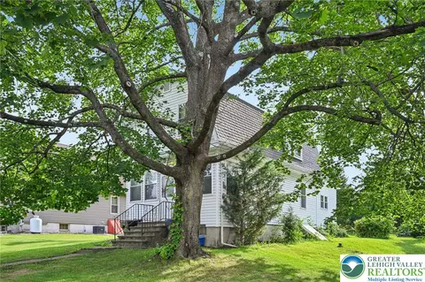 820 Gilly Ave, Bethlehem, PA 18015