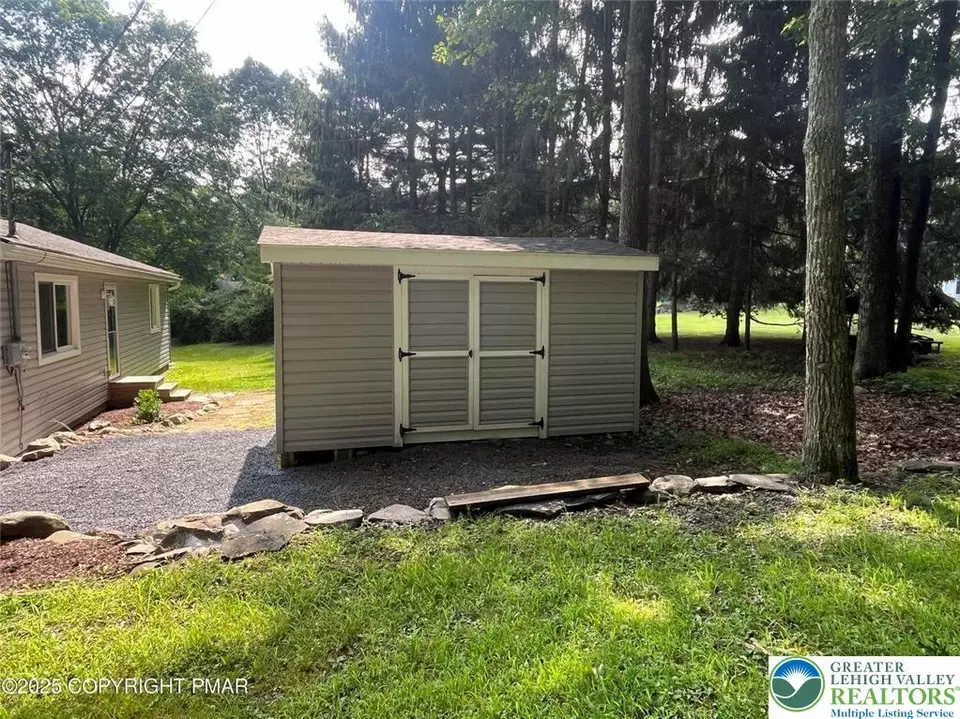 Exterior - 114 Shady Ln, East Stroudsburg, PA 18302 photo 8 of 8